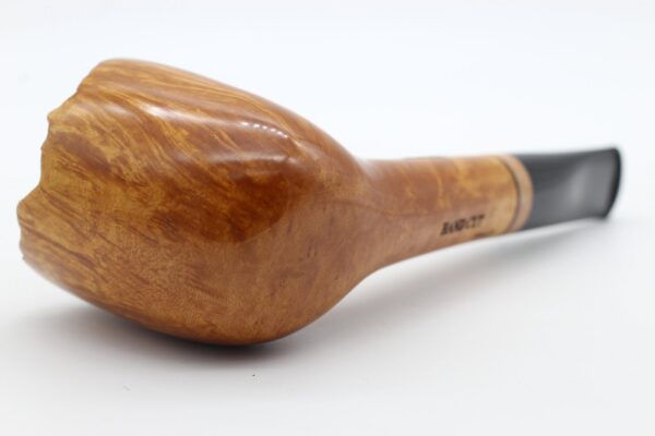 Lorenzo pipa VIP Hand Cut 810 Natural Liverpool - Image 5