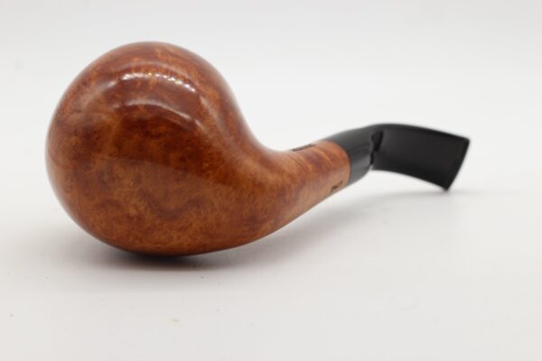 Lorenzo pipa Hand Cut 834 Natural Bent Apple - Image 4