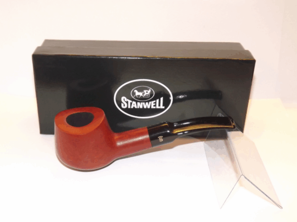 Stanwell pipa Hand Made 11 Brown Matt - Image 6