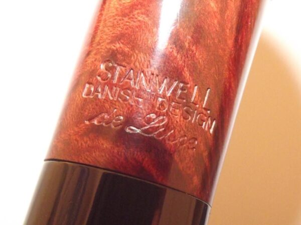 Stanwell pipa De Luxe 233 Brown Polish - Image 6
