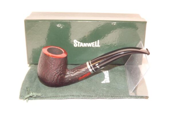 Stanwell pipa Trio 246 Black Sand - Image 7